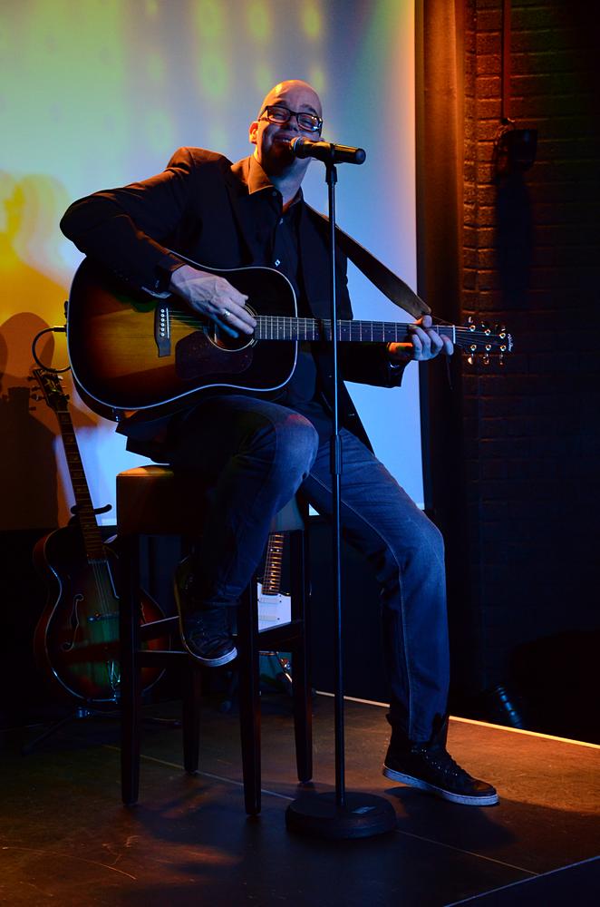 Zanger Gitarist Huren voor je